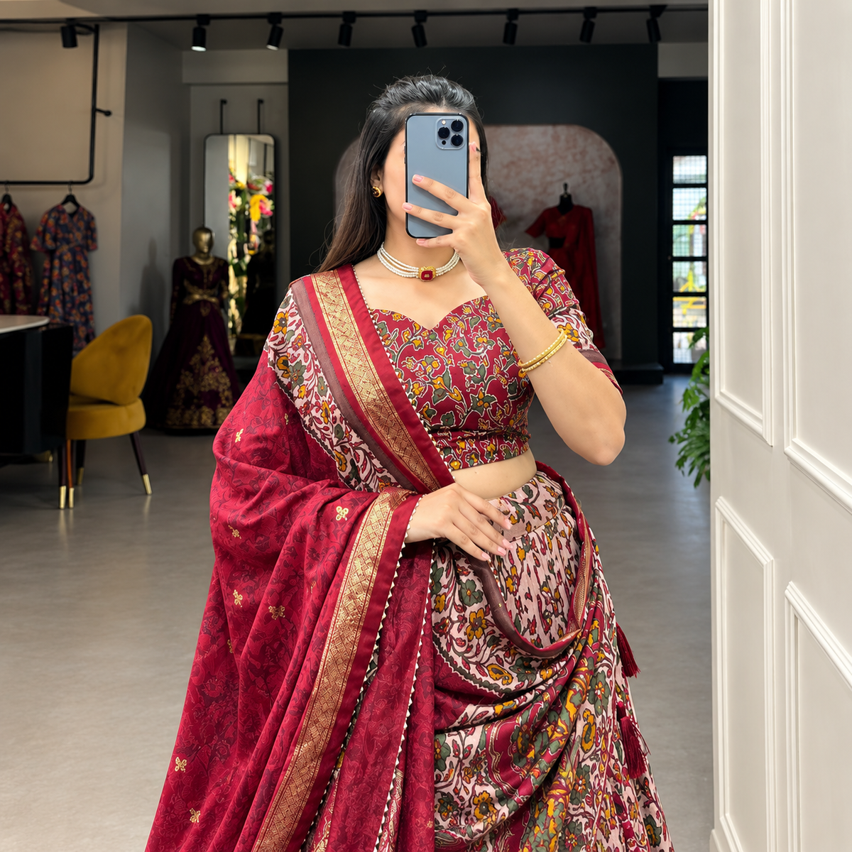 LHENGA CHOLI CHARM